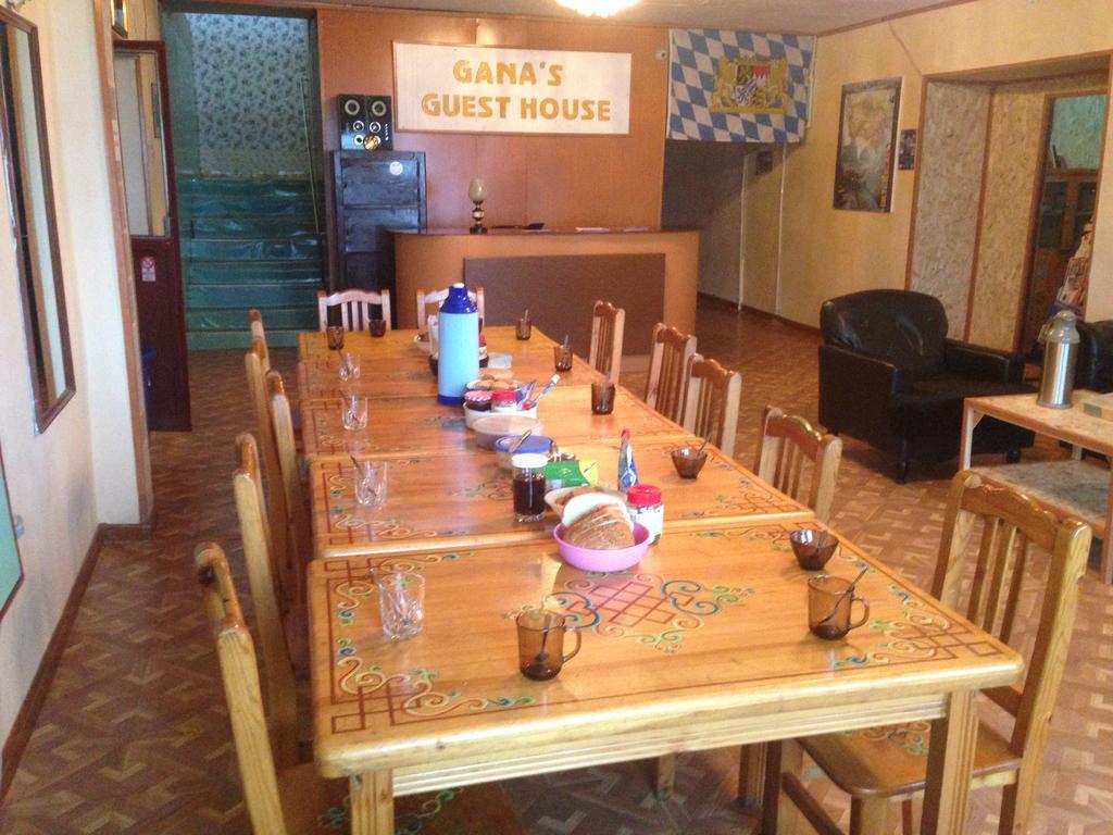 Gana'S Guest House And Tours Ulaanbaatar Eksteriør billede
